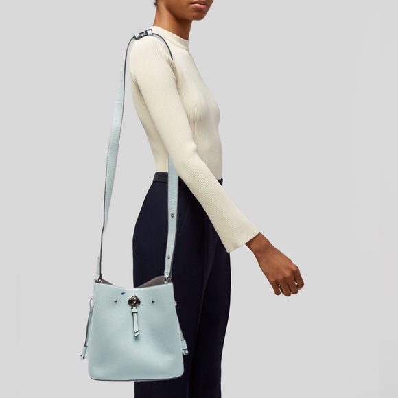 Kate Spade Elegant Light Blue Leather Shoulder Bag - Picture 2 of 7